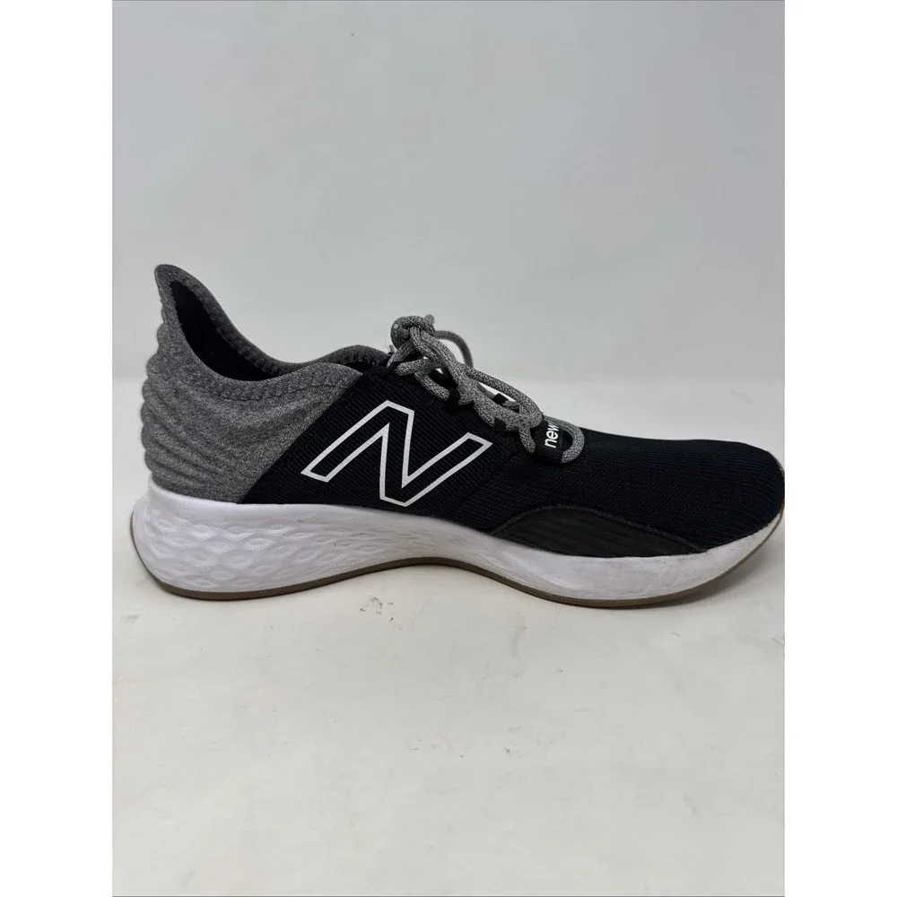 New Balance Fresh Foam‎ Roav Athletic Shoe Black Light Aluminum Boys Size 6